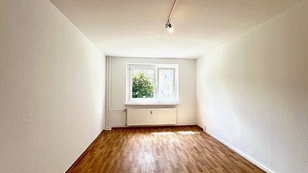 Ihr neues Zuhause: praktische 3-Zimmer-Wohnung im 1.OG! - Photo 5