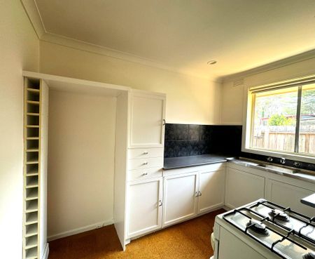 3/2A Linlithgow Street, MITCHAM - Photo 4