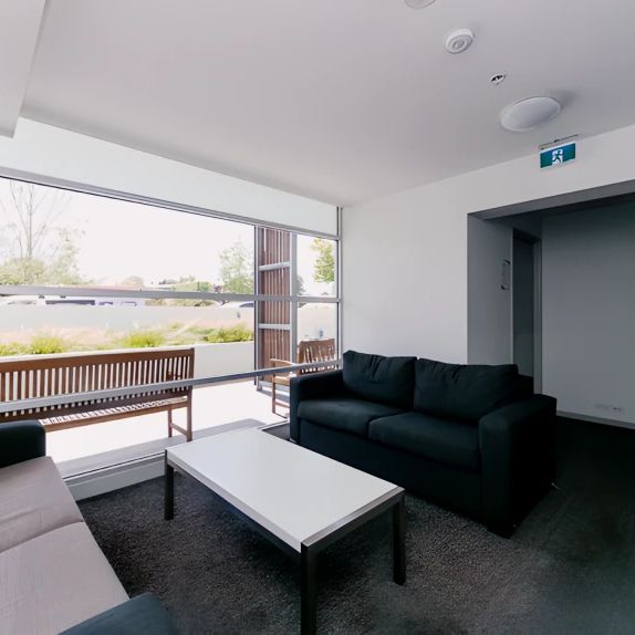 2 Bedroom with balcony style 1 - Photo 1