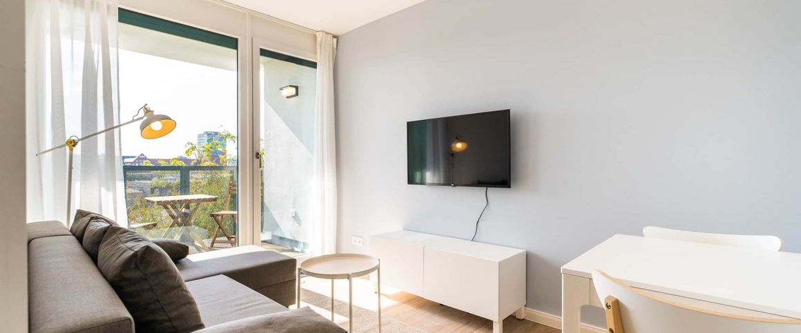 1-bedroom apartment for rent in Berlin, all bills included. - Foto 1