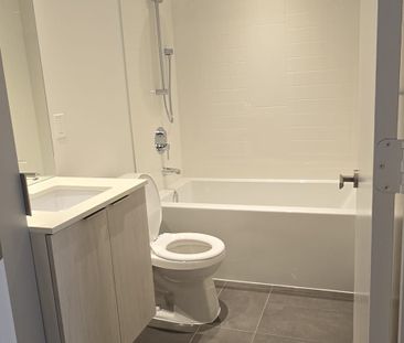 For Lease - 448 Burnhamthorpe Road Unit# 1601, Mississauga, Ontario - Photo 2