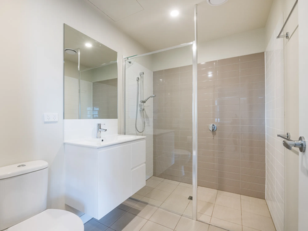 Modern Comfort and Convenience - Close to Everything - Photo 2