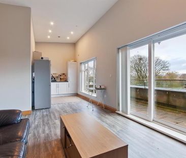 10 Parkview, Ballyclare, BT39 9FQ - Photo 2