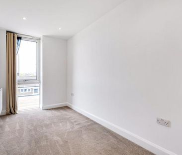 3 bedroom apartment to rent - Photo 3