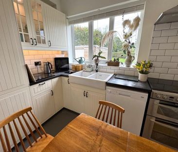 Rose Cottages, Congleton - Photo 1