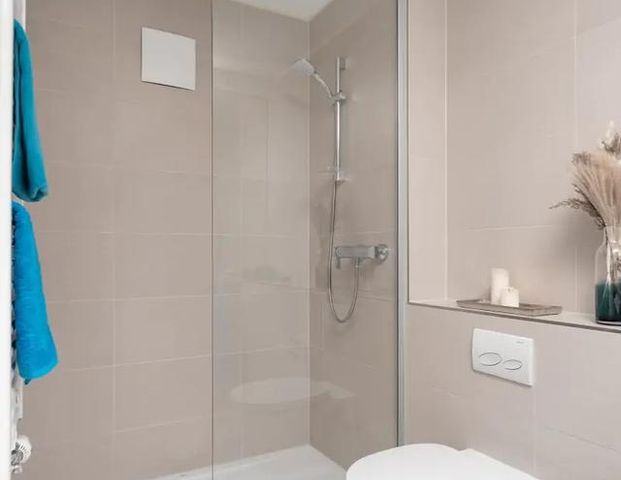 Möbliertes 1-Zimmer-Apartment an der U2| ab sofort - Photo 1