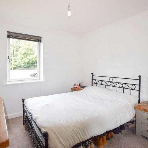 Hampden Crescent, Bracknell, Berkshire, RG12 - Photo 1