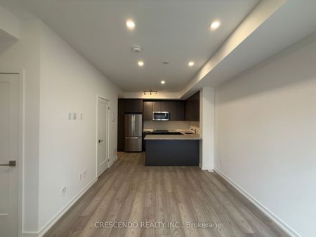 For Lease - 18 Lytham Green Circle Unit# 24, Newmarket, Ontario - Photo 3