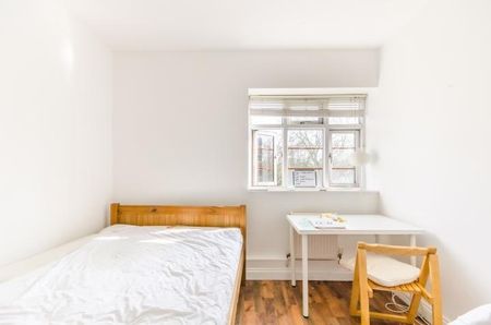 4 Bed Flat, Nash House, SW4 - Photo 3