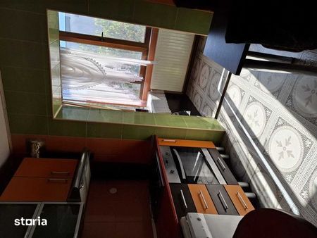 Inchiriez apart.3camere Militari,Str. Margelelor Sect.6 - Photo 5