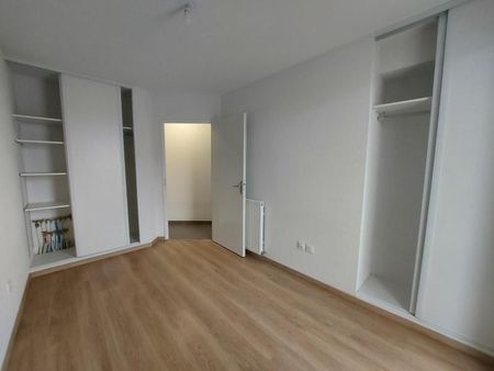 APPARTEMENT T3 65M - Photo 3