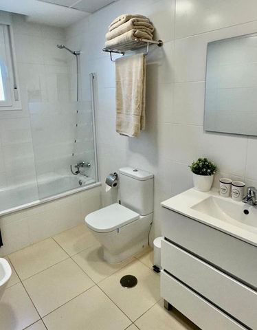 3 bedroom luxury penthouse for rent in Nueva Andalucia, Spain - Photo 5