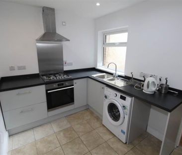 30 Titania Street, Belfast, BT6 8NT - Photo 6