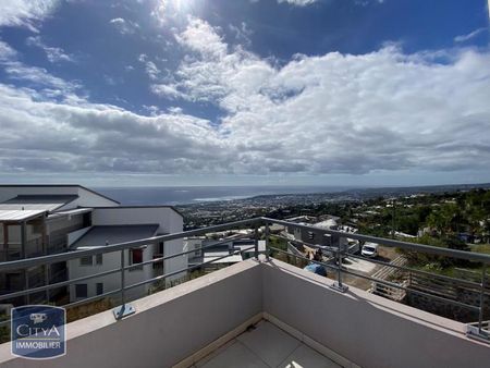 Location Appartement 3 pièces 85m² ST DENIS 97400 - Photo 3