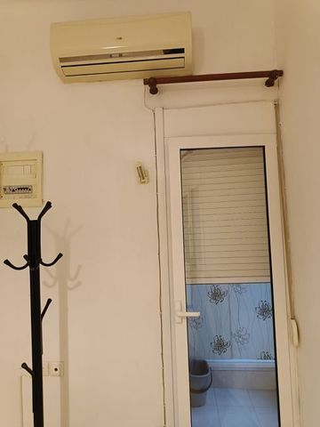 Studio/Γκαρσονιέρα για ενοικίαση Πλατεία Ναυαρίνου (Κέντρο Θεσσαλονίκης) - Φωτογραφία 3