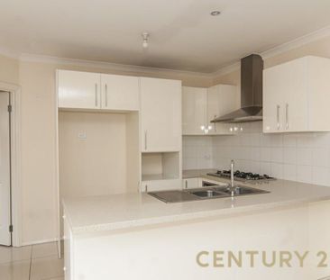 Modern Comfort & Convenient Living - Photo 3