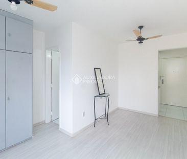 Apartamento com 1 quarto e 27m² para alugar em Centro Histórico, Po... - Photo 2