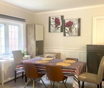 For Lease - 166 Chaplin Crescent Unit# 2nd Floor Bedroom, Toronto, ... - Photo 2