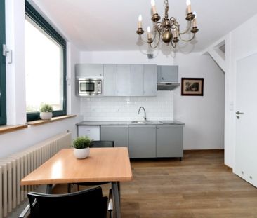 Warszawa, Targówek, Targówek Zacisze, Mroźna - Zdjęcie 6