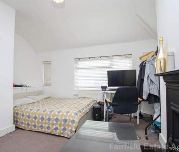 2 bedroom property to rent in Watford - Photo 5