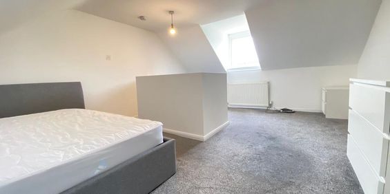 1 bedroom in a house share to rent - Photo 3