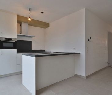 Duplex-nieuwbouwappartement met 2 terrassen en parking te huur! - Photo 6