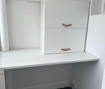 Location Appartement 4 pièces 74m² CALUIRE ET CUIRE 69300 - Photo 2