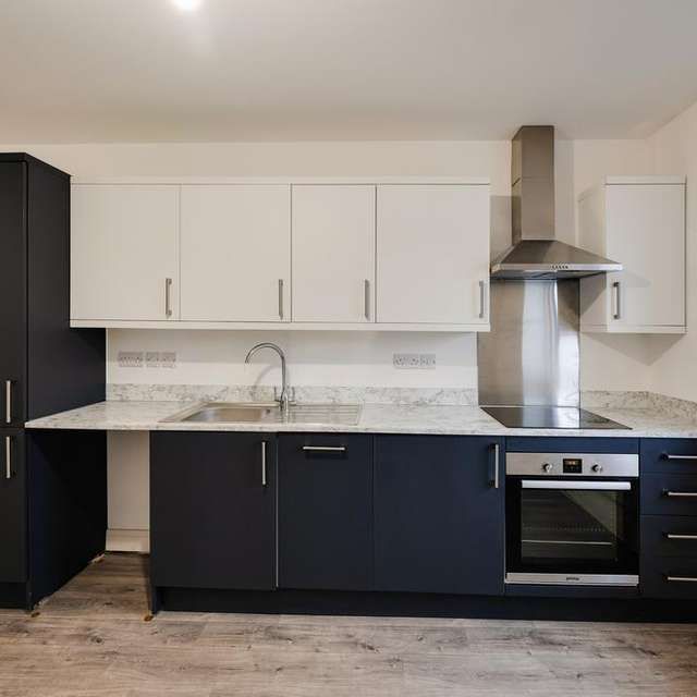 1 bedroom flat to rent - Photo 1