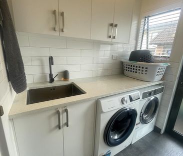 12A Commissariat Road - Photo 3