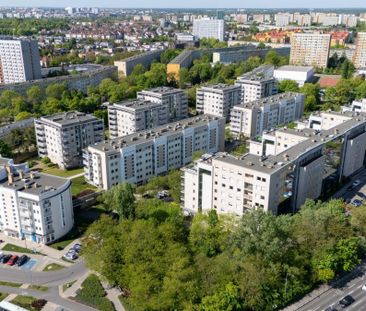 Przestronna kawalerka na Winogradach - Photo 1