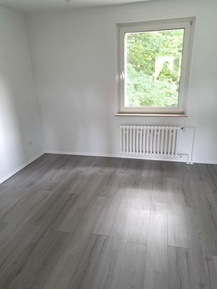 Auf Wohnungssuche? Diese hier wartet auf Sie! - Photo 1