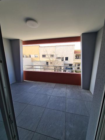Location Appartement 3 pièces 61m² PERPIGNAN 66000 - Photo 3