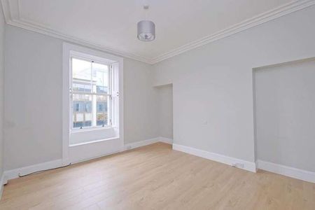 Crimon Place, First Floor, AB10 - Photo 4