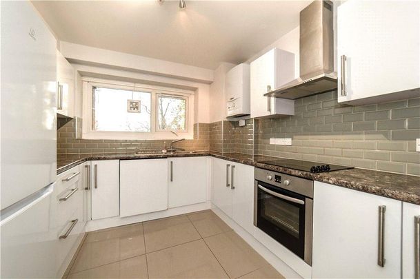 4 bedroom apartment to rent - Photo 1