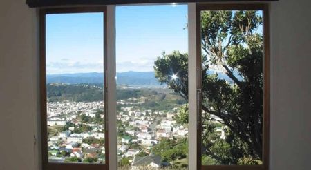 Architectural design, light, views & privacy - Photo 2