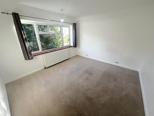 4 bedroom detached house to rent - Photo 1