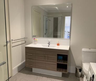 Heart of Perth One-Bedroom Apartment | Furnished - Photo 5