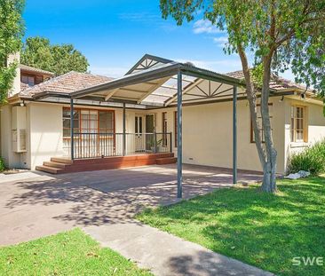 Spacious Family Home - Photo 4
