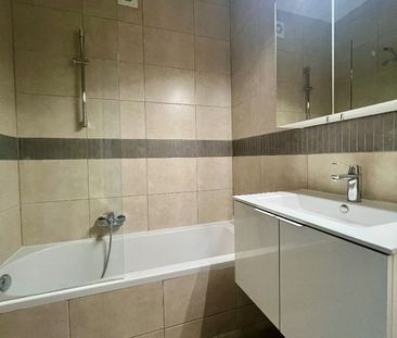 Zeer goed gelegen appartement met 2 slpks, terras en garage - Photo 6