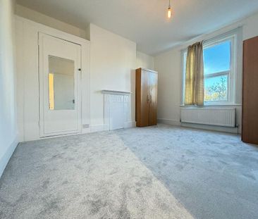 4 bedroom terraced house to rent - Photo 2