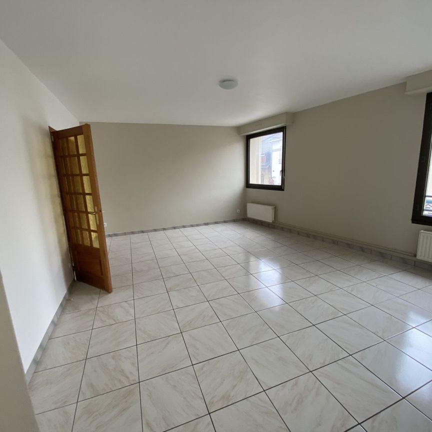 Location Appartement 4 pièces 104m² - Photo 1