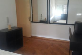 Arrendo quarto em Lisboa av EUA