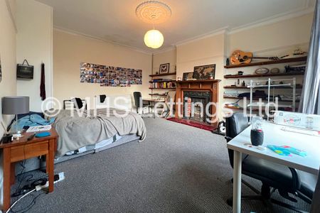 6 Bedroom Mid Terraced House for rent in Victoria Road - Photo 5