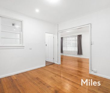 349 Waterdale Road, Bellfield - Photo 2