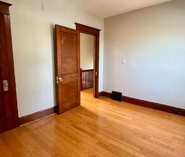 For Lease - 28 Gates Avenue Unit# Main, Toronto, Ontario - Photo 5