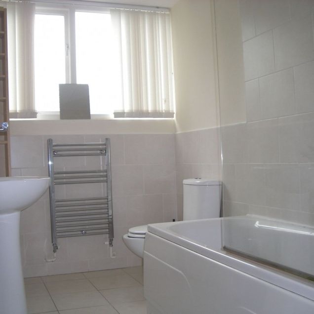 3a, Wynnstay Grove, Manchester, M14 - Photo 2