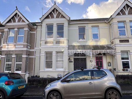 3 bedroom terraced house to rent - Photo 5