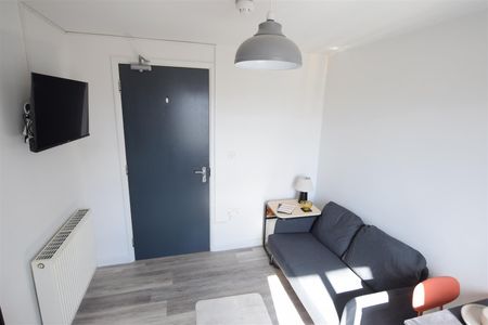 Brayford Court - Studio Room - 26/27 - Photo 3