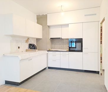 YVERDON 10, Appartement de 4.5 pièces entièrement rénové - Foto 2