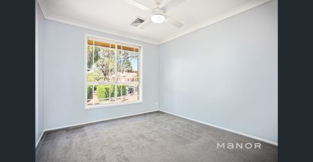 Three-bedroom family home in Seven Hills - Photo 4